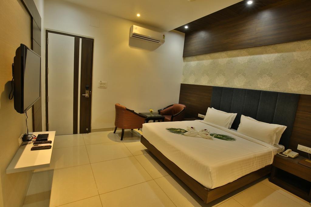 Jhansi Hotel Hotel 4*