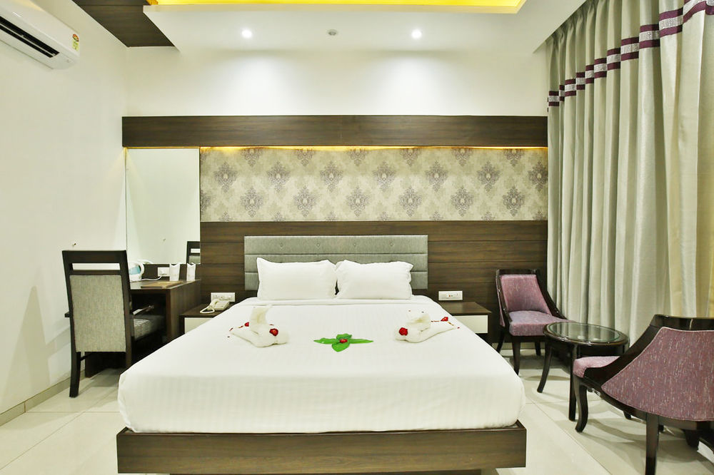 Jhansi Hotel 4*