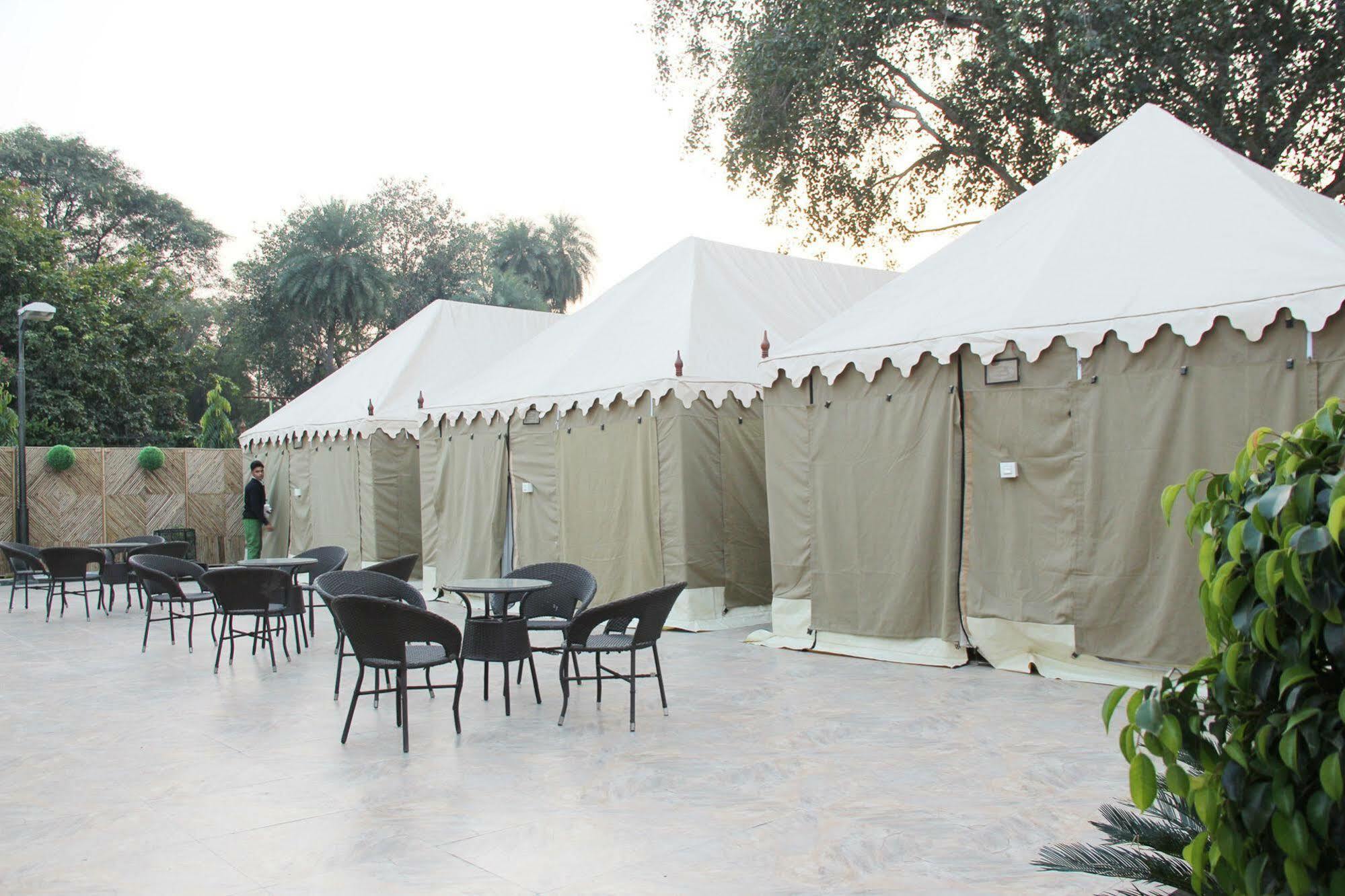 Hotel Jhansi Hotel