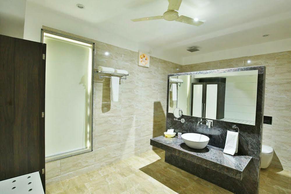 Jhansi Hotel 4*