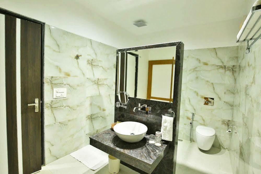 Jhansi Hotel Hotel 4*